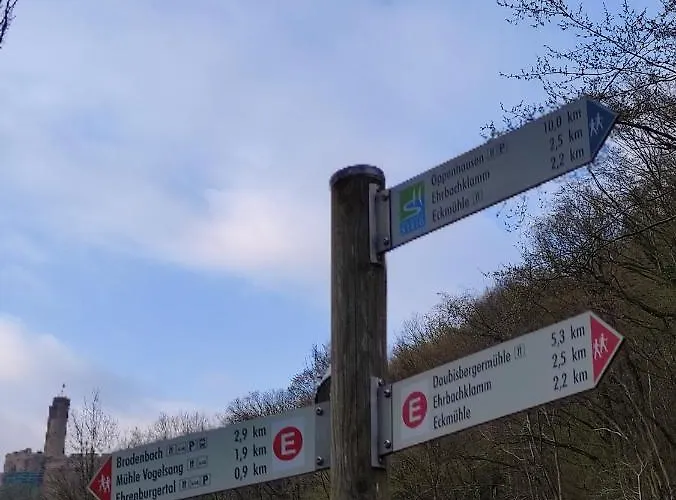 'unter Der Burg' Apartamento Brodenbach